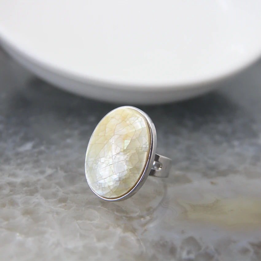 Natural Beautiful Abalone Shell Adjustable Rings, Pearl Classic round Shape Rings,Finger Rings Reiki Heal Geode Rings Jewelry