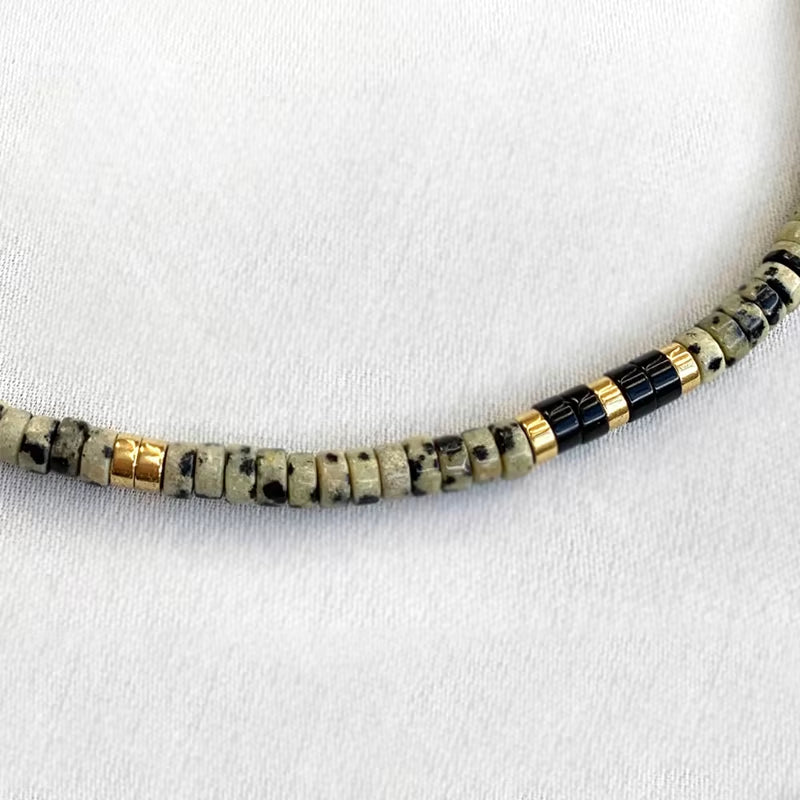 Hand-Made Natural Stone Beaded Necklace Men Women Ethnic Retro Charm Short Jewelry Unique Pattern Stone Corrente Masculina 2021